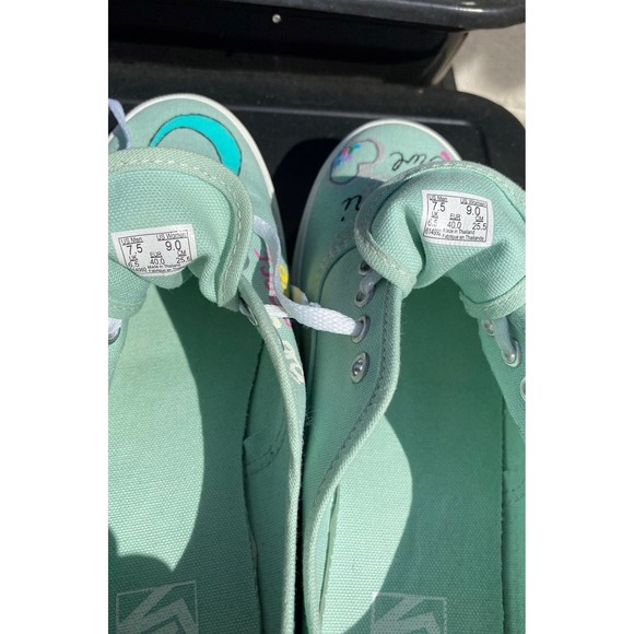 VANS Authentic Lo Pro Casual Lace Up Skate Shoes--Women's (9) - Picture 12 of 12